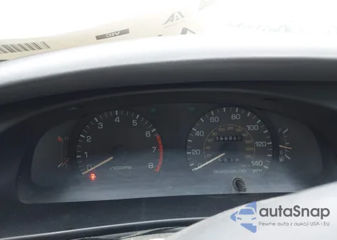 1992 Toyota Camry Dlx z USA, uszkodzony, nr VIN 4T1SK11E3NU040698